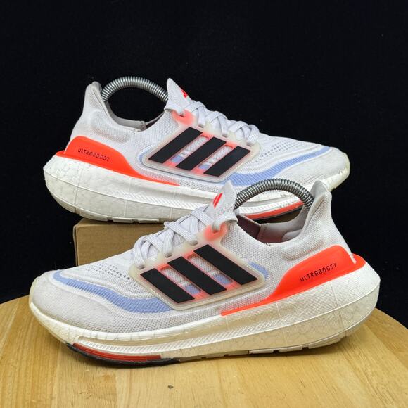 Womens Adidas ULTRABOOST LIGHT 'WHITE SOLAR RED  Running HQ6353 Size 7.5 - Picture 1 of 10